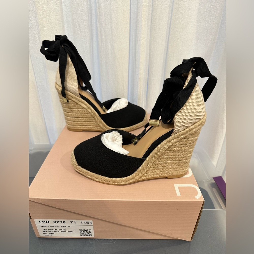 New! Espadrille black wedges size 8.5